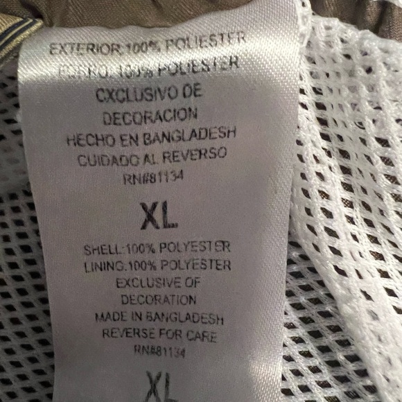 Green Swim Trunks with Elastic Waistband - Picture 3 of 4